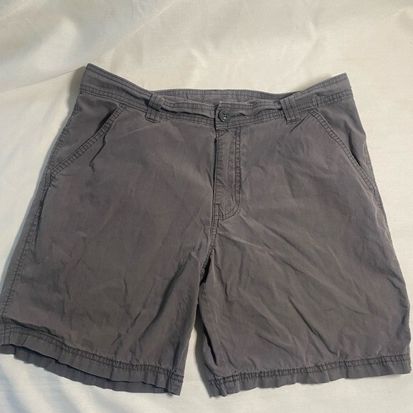 Columbia Other - Columbia hiking outdoor men’s shorts gray 32 w 8 L gorpcore flat cotton